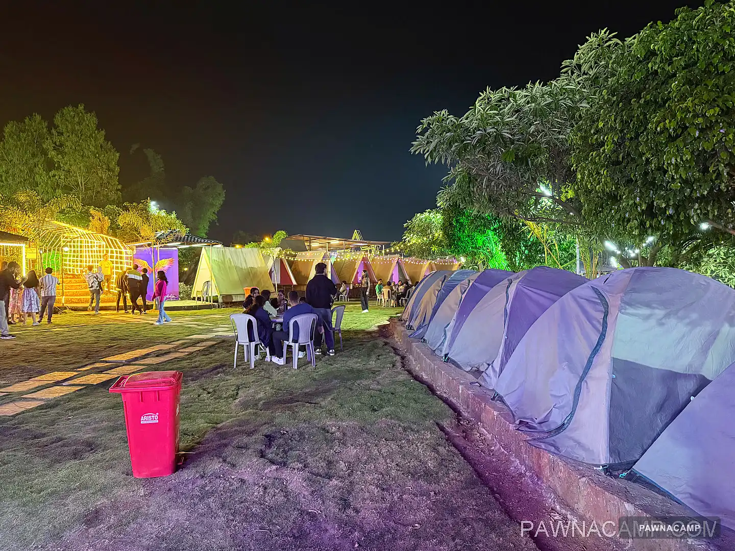 NightVibe Camp by Pawnacamp property photo