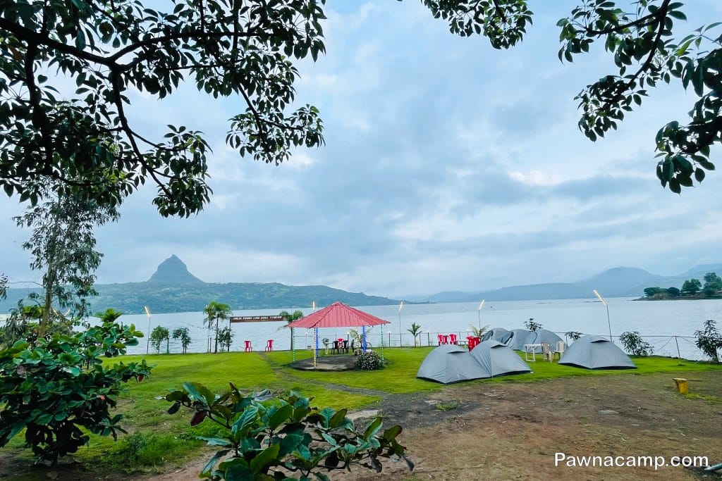 OM’s Family Retreat by Pawnacamp